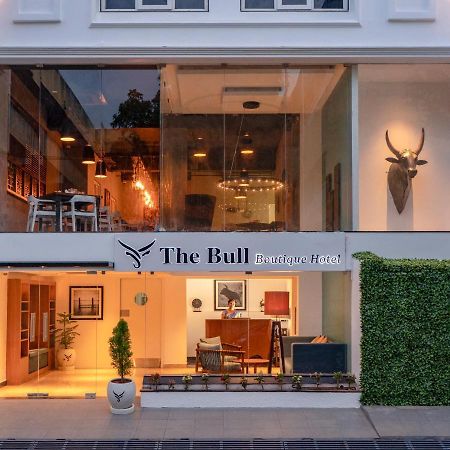 The Bull Boutique Hotel Pondicherry Exteriör bild